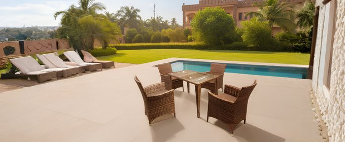 Rattan Garden Lounger 4 Seater @HOG - Home, Office, Garden, Online Marketplace